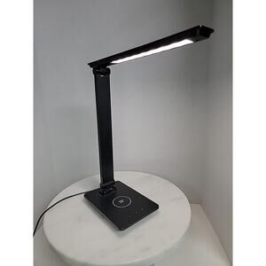 TaoTronics LED Desk Lamp With Fast Wireless Charging 5W Model TT-DL057 (Black)